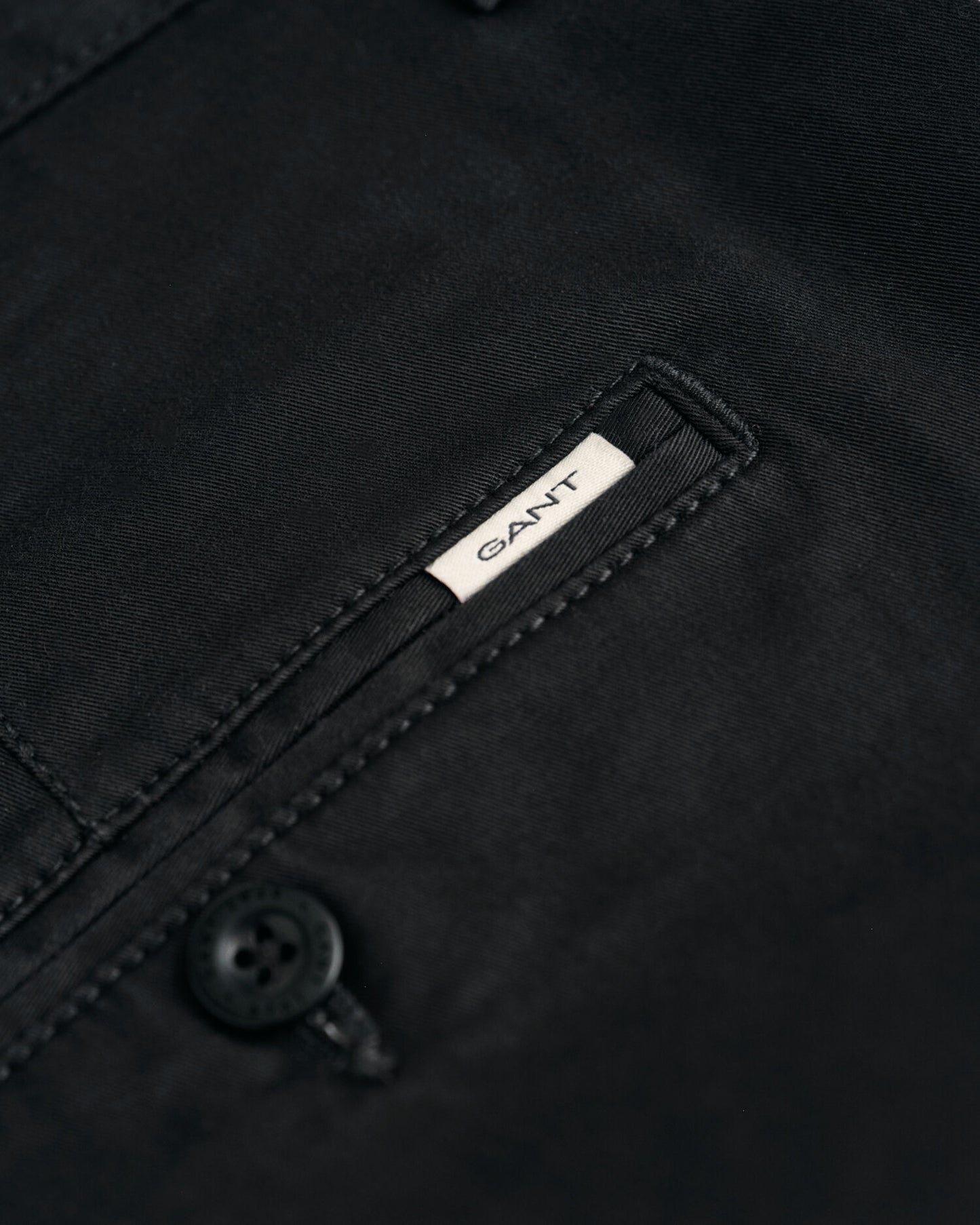 Pantalon chino en sergé coupe droite