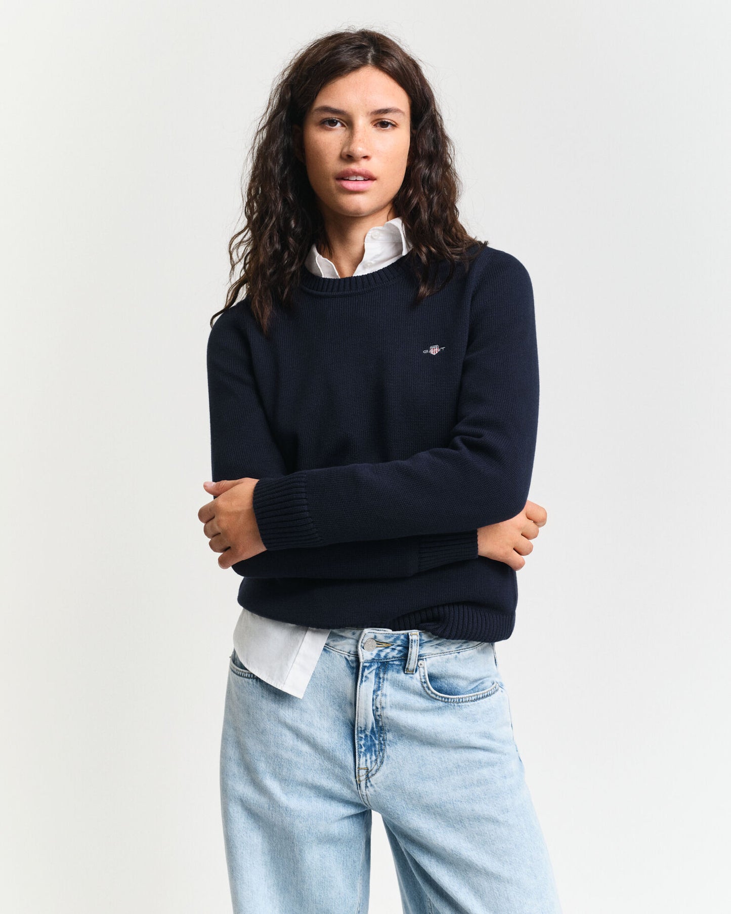 Klassischer Baumwollpullover mit Rundhalsausschnitt