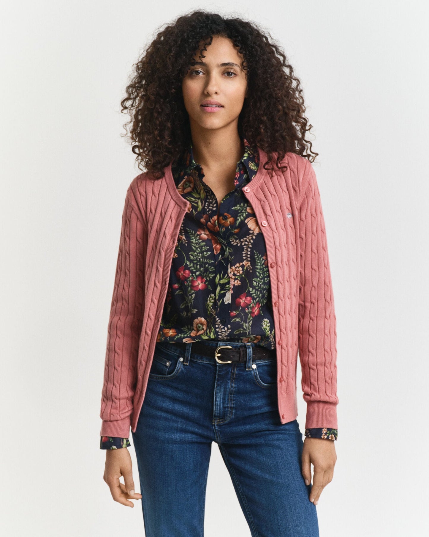 Cardigan aus Stretch-Baumwollzopfstrick