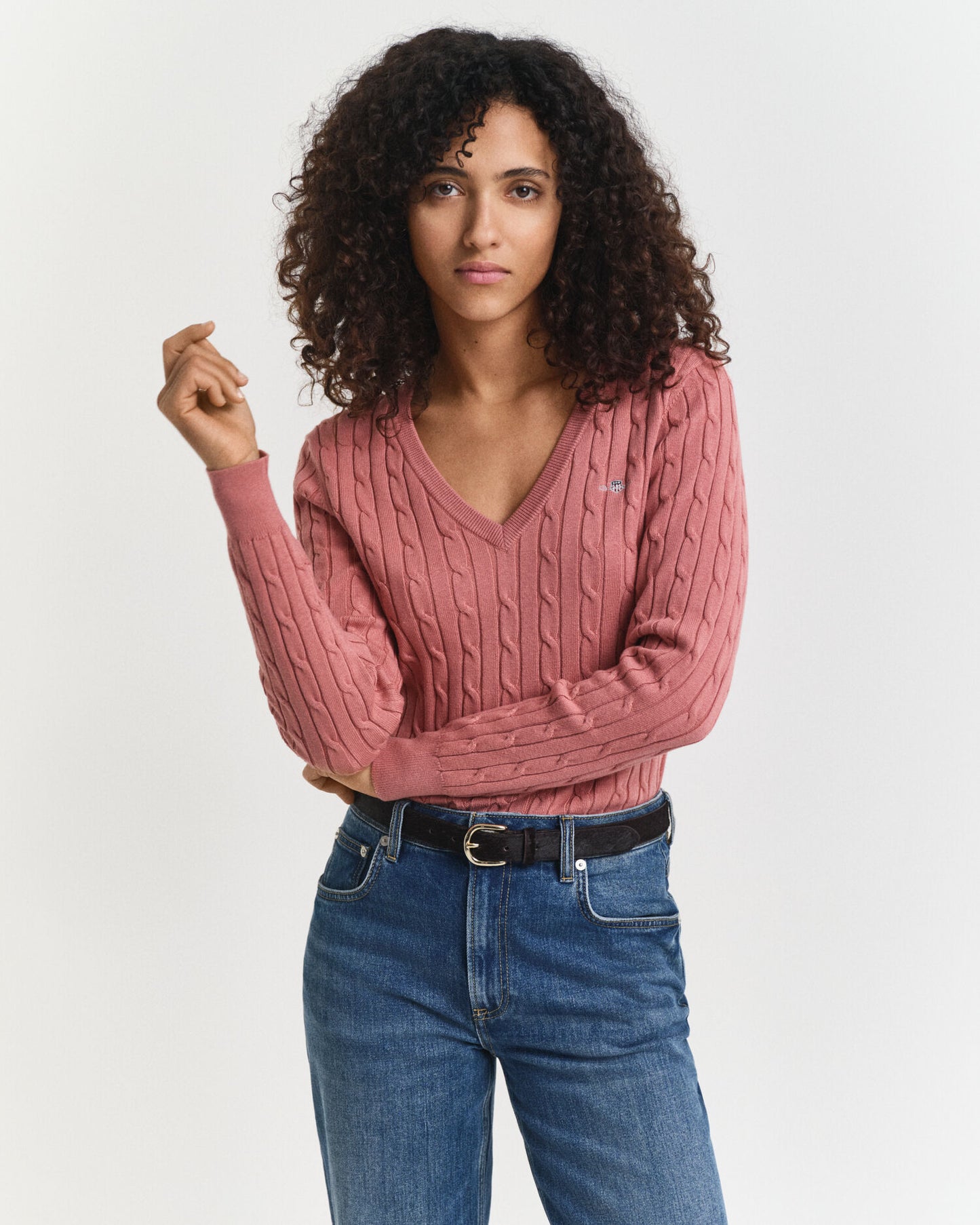 V-Pullover aus Stretch-Baumwollzopfstrick