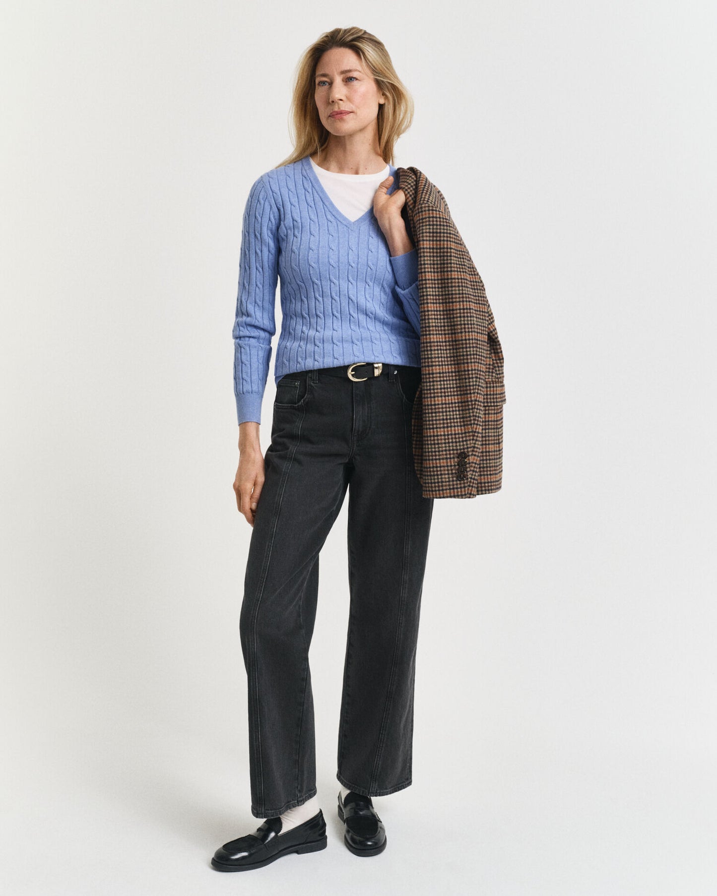 Pullover mit V-Ausschnitt aus Baumwoll-Stretch-Zopfstrick