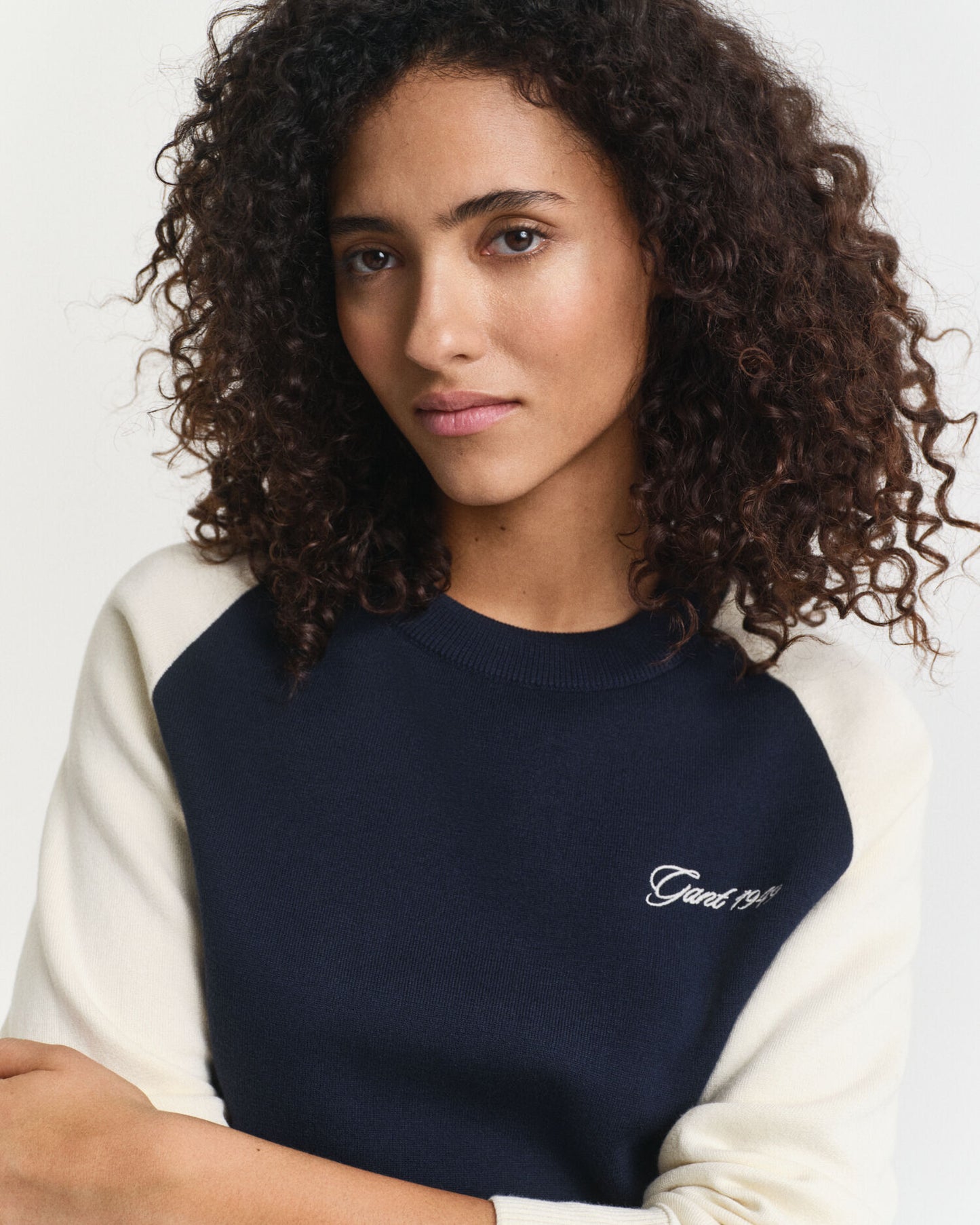 Farbblock-Pullover mit Rundhalsausschnitt