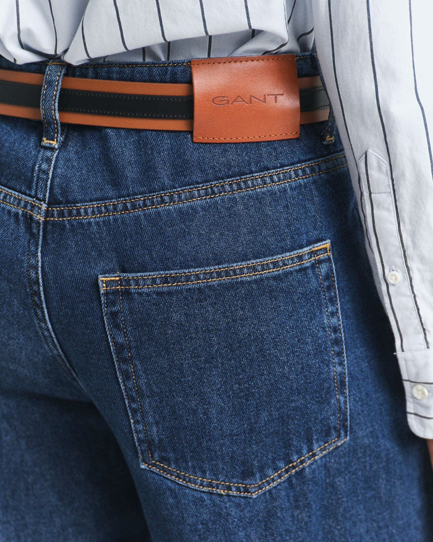 Low-Rise-Jeans mit weitem Bein