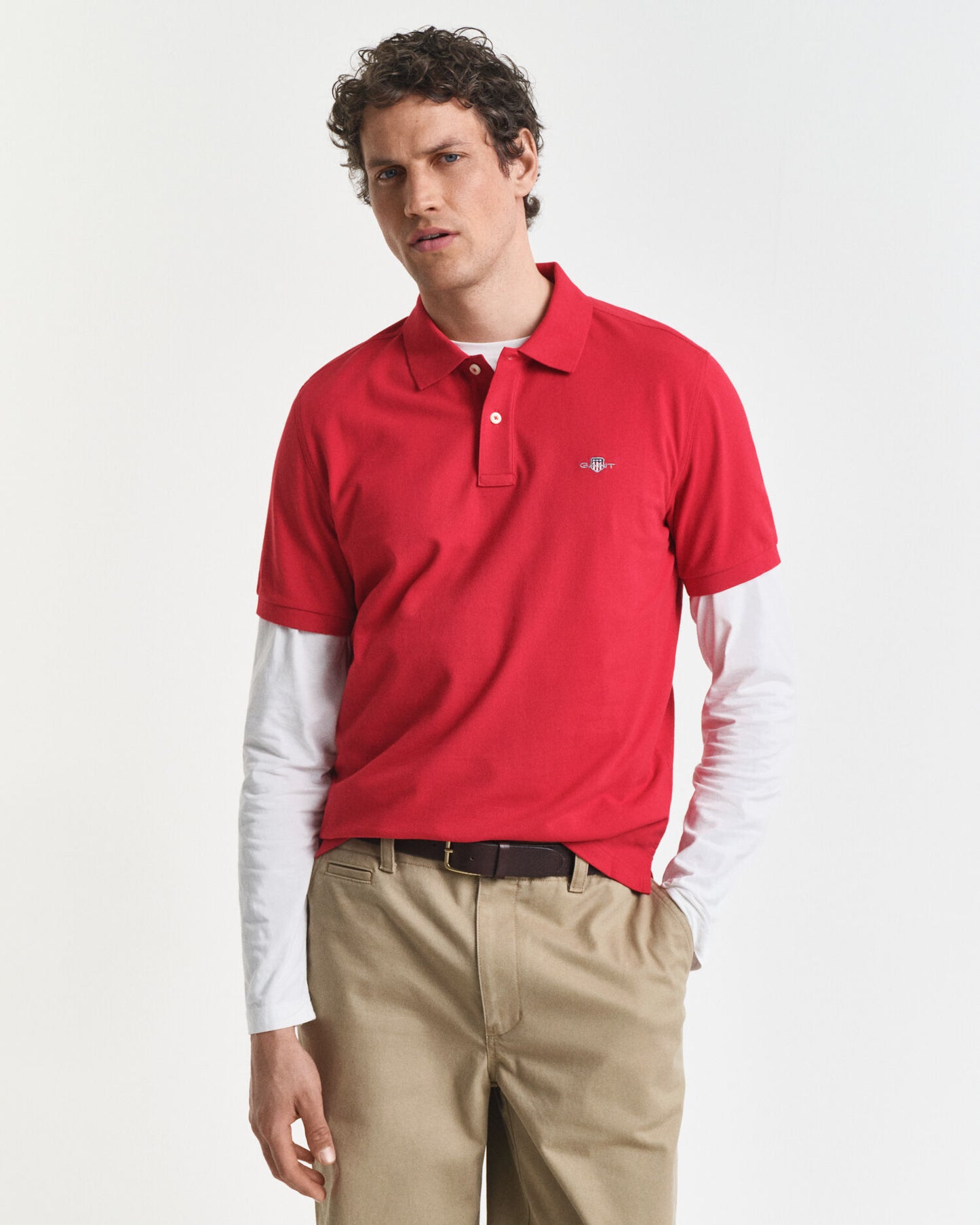 Regular Fit Piqué Poloshirt mit Schildlogo