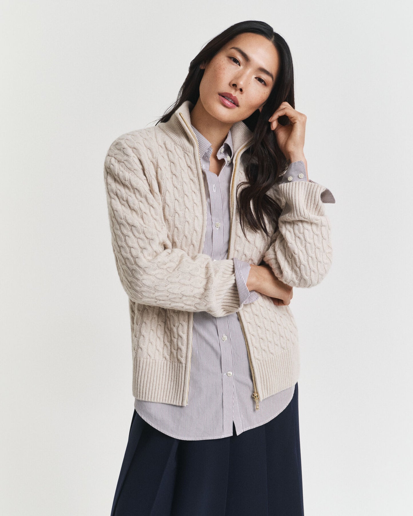 Zopfstrickjacke mit Reißverschluss