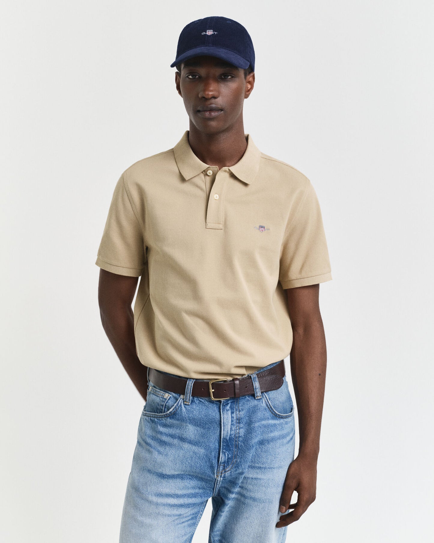 Regular Fit Piqué Poloshirt mit Schildlogo