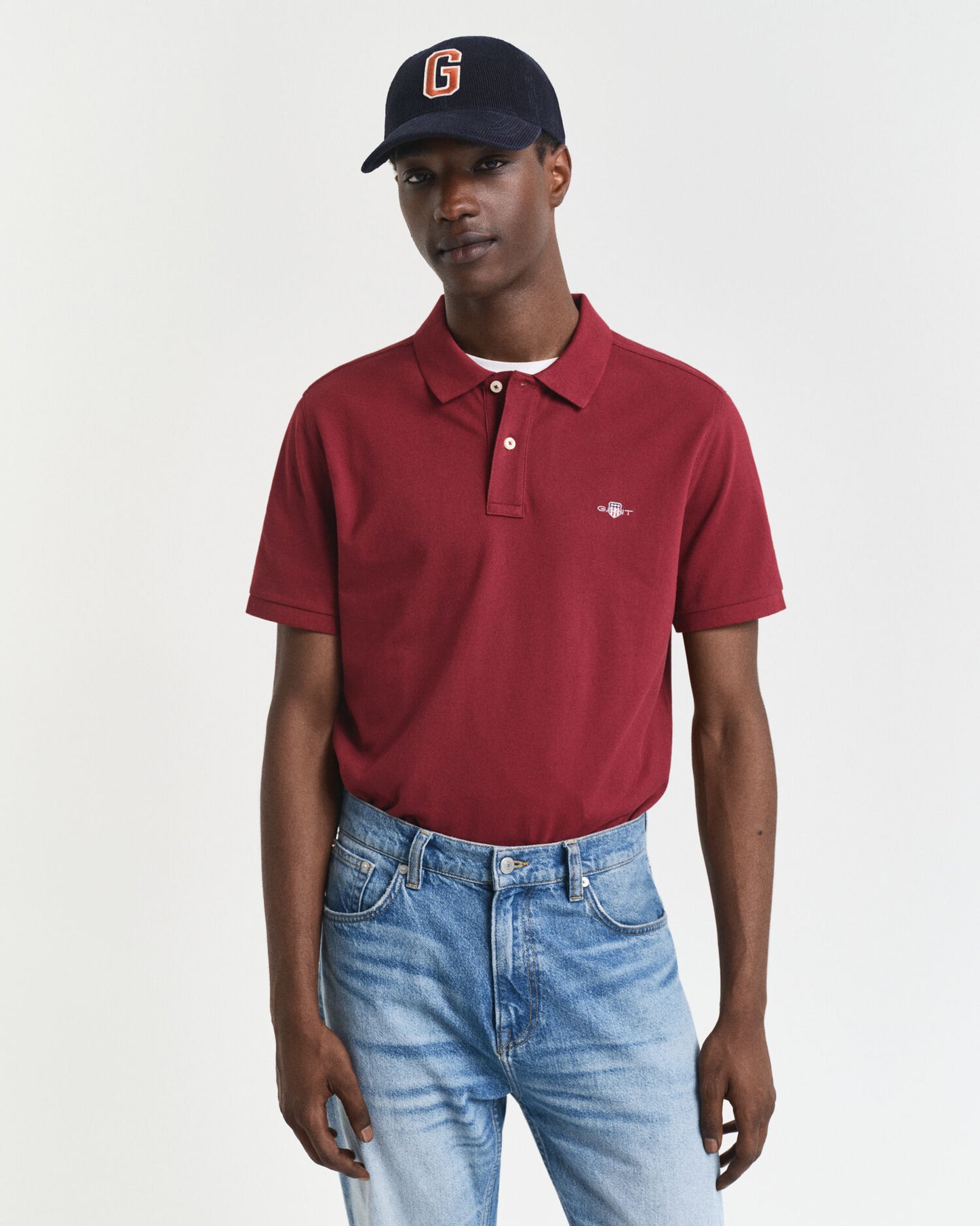 Regular Fit Piqué Poloshirt mit Schildlogo